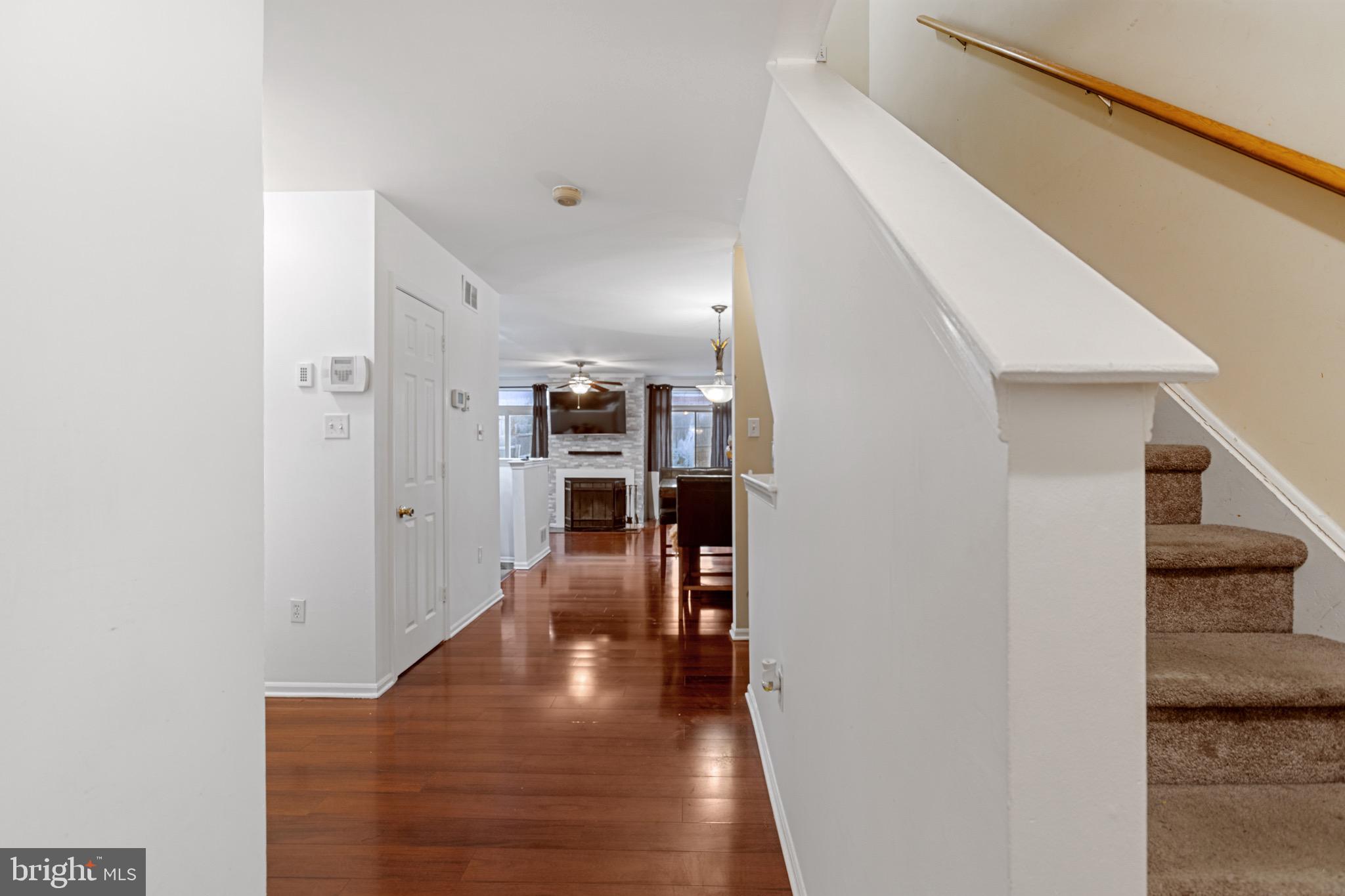 137 Mendel Ct