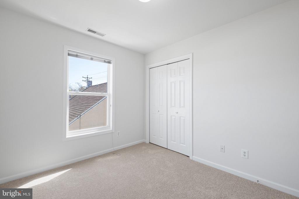 518 Centerville Rd