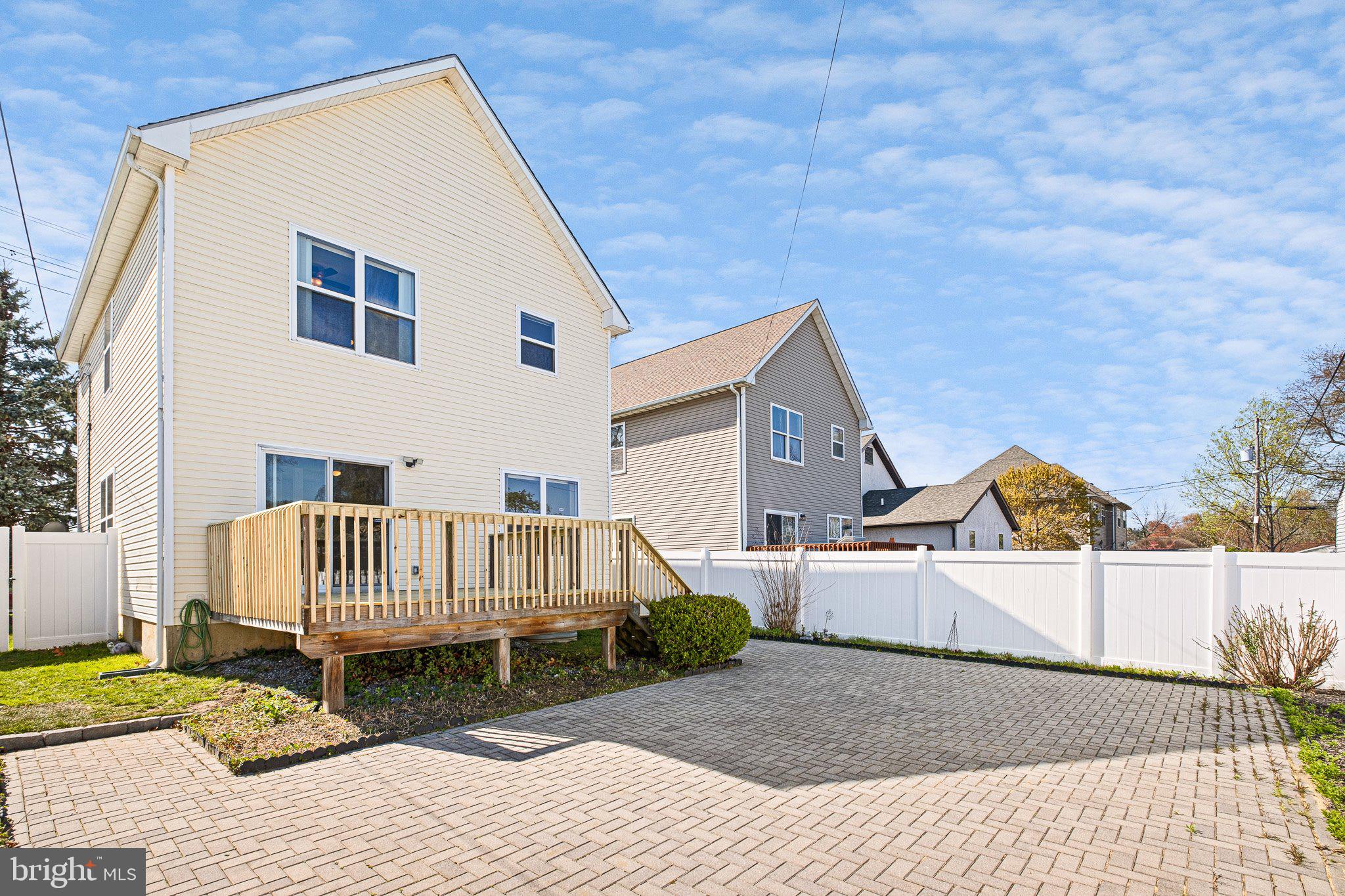 518 Centerville Rd