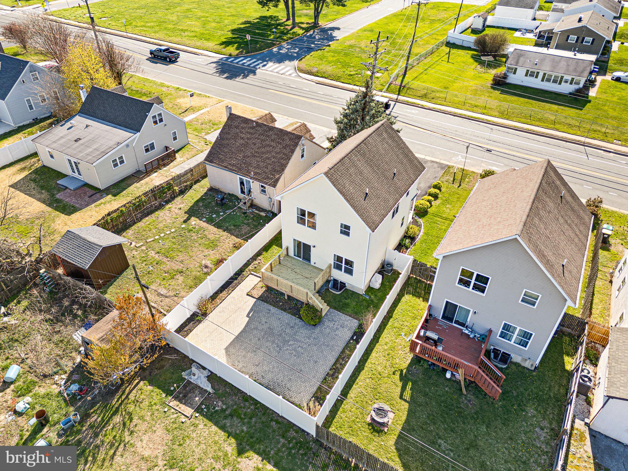 518 Centerville Rd