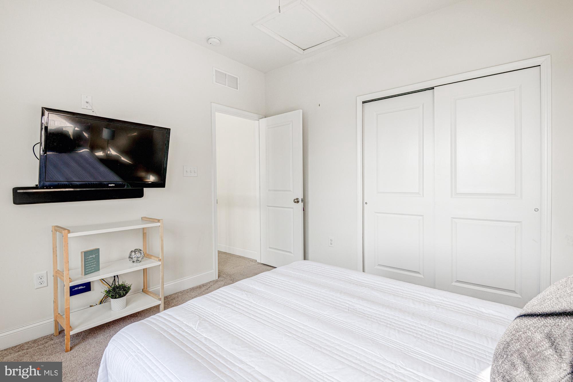 1301 Louis Sullivan Cir