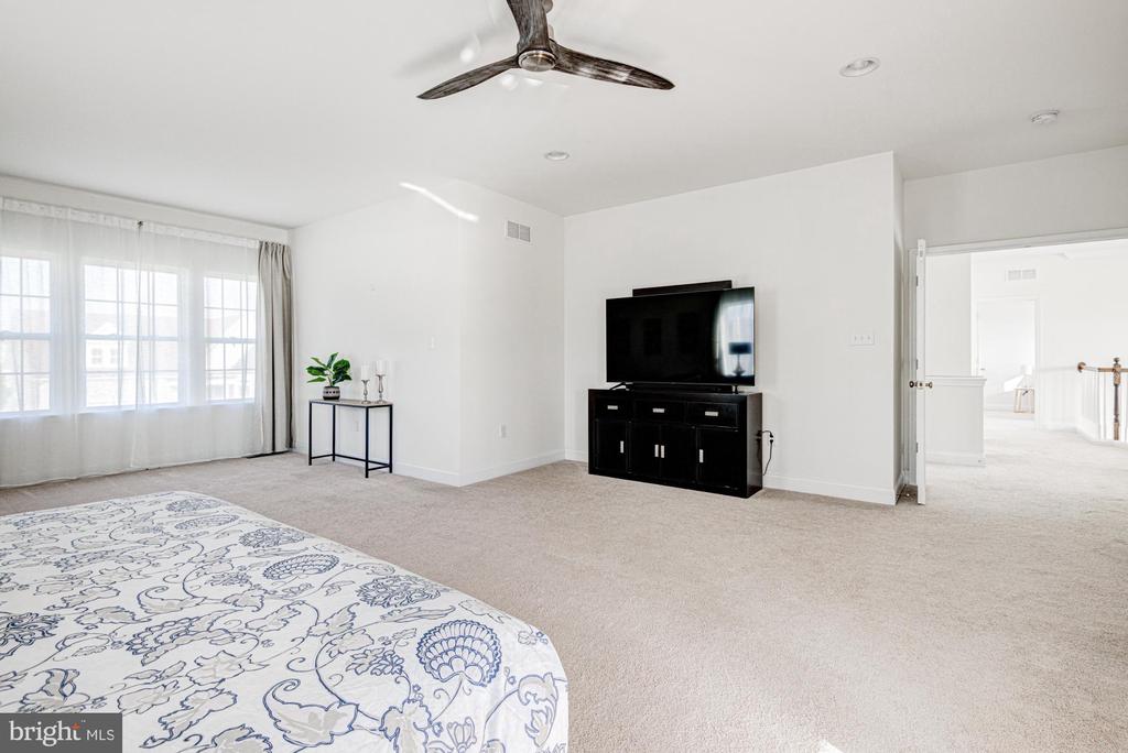 1301 Louis Sullivan Cir