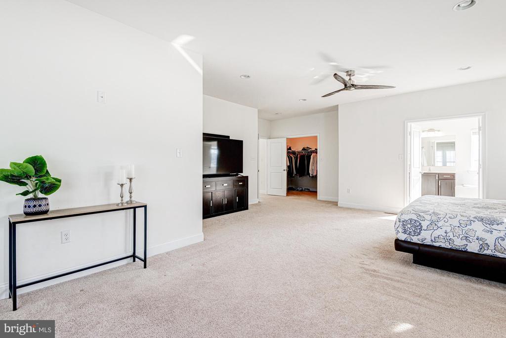 1301 Louis Sullivan Cir