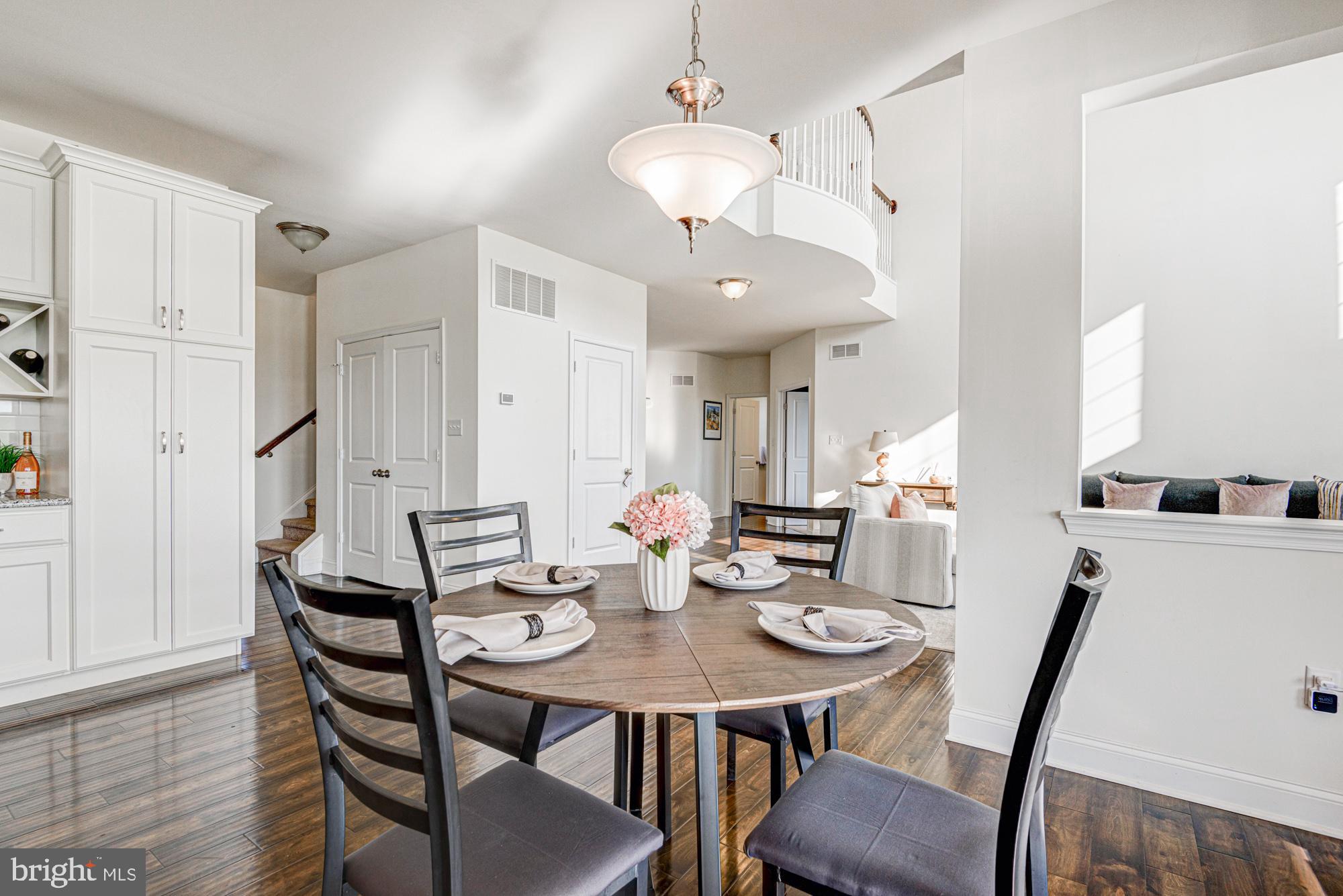 1301 Louis Sullivan Cir