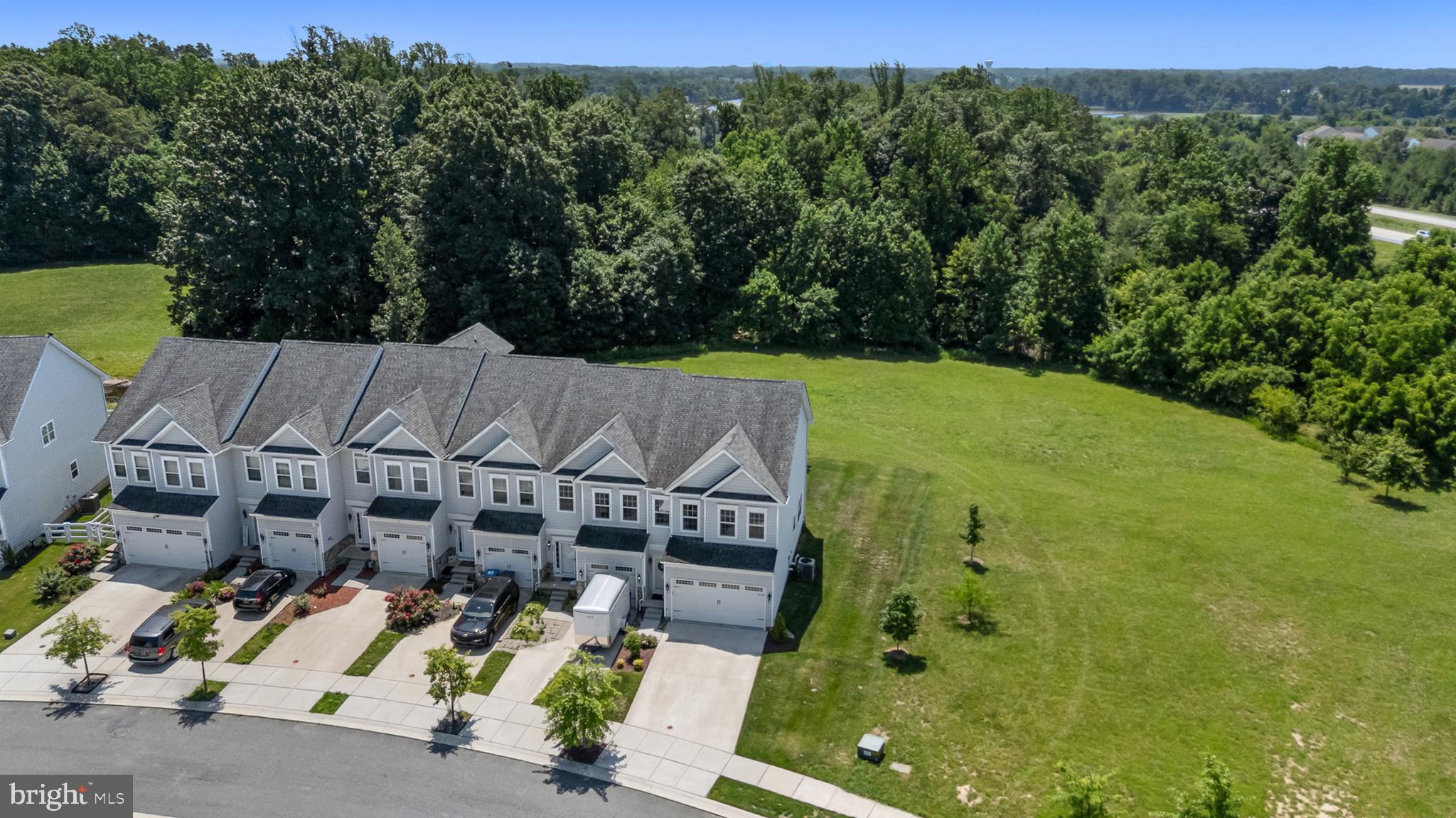 242 Mingo Way