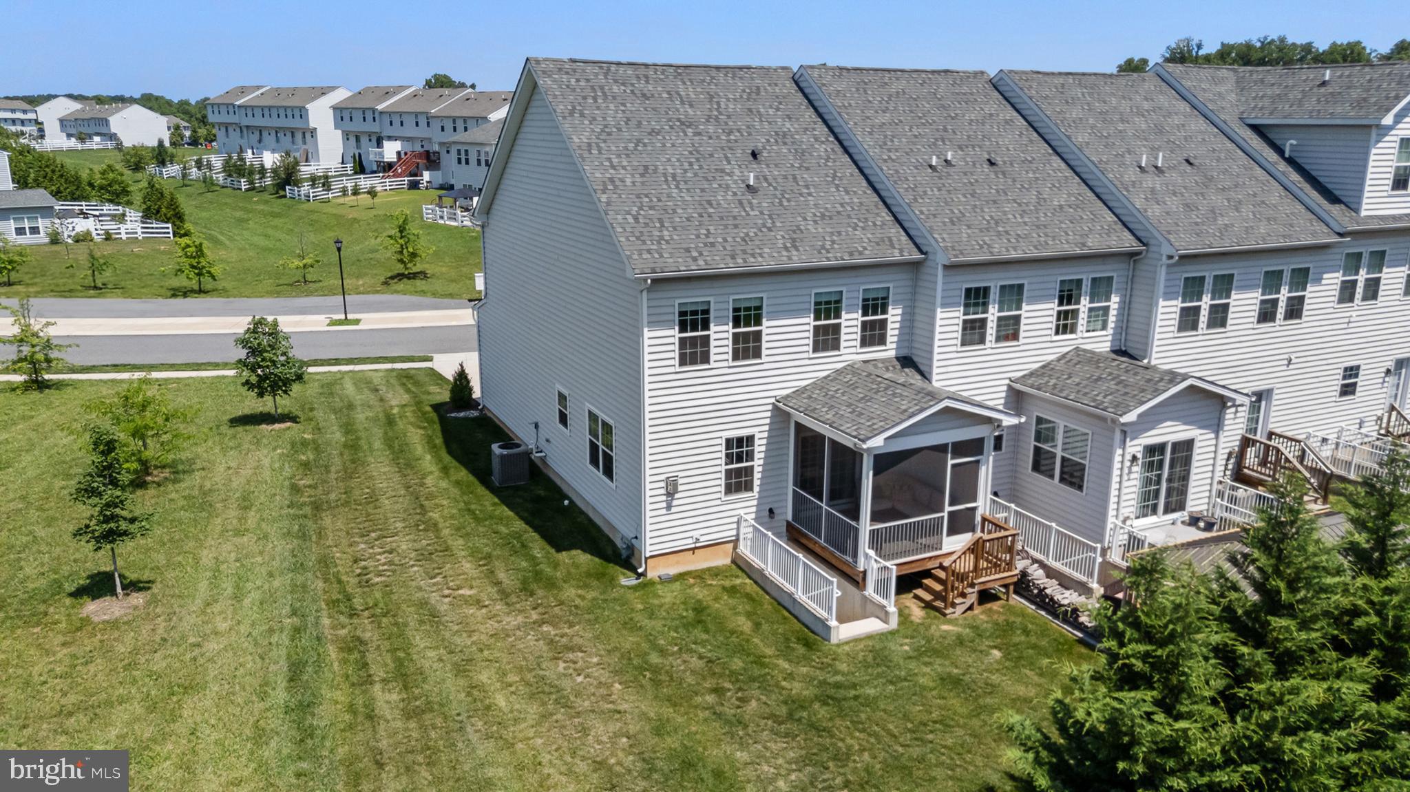 242 Mingo Way