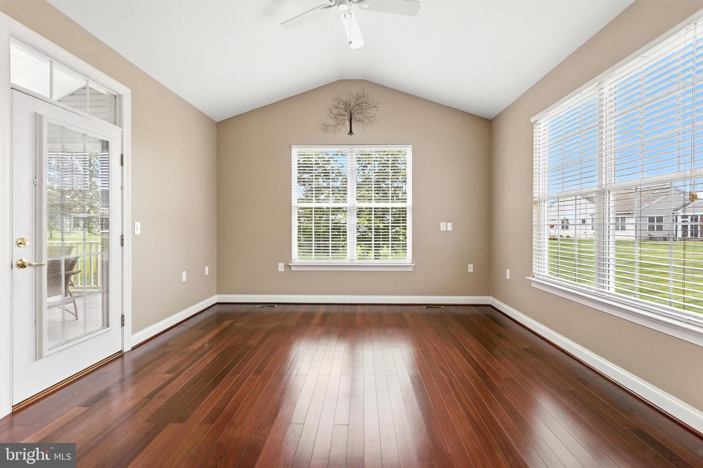 8 Spring Arbor Dr