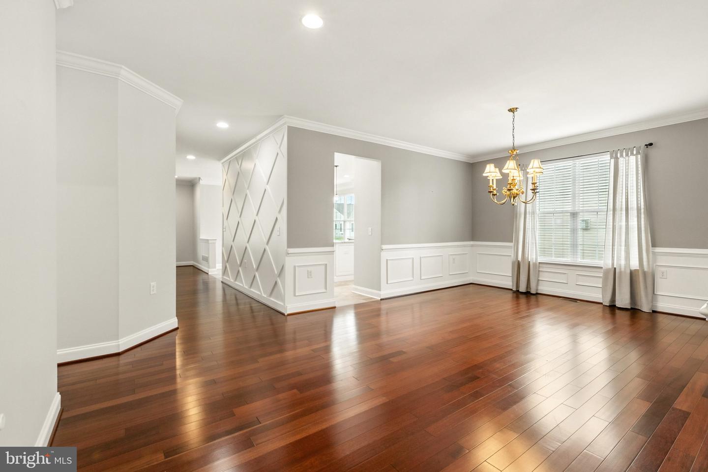 8 Spring Arbor Dr