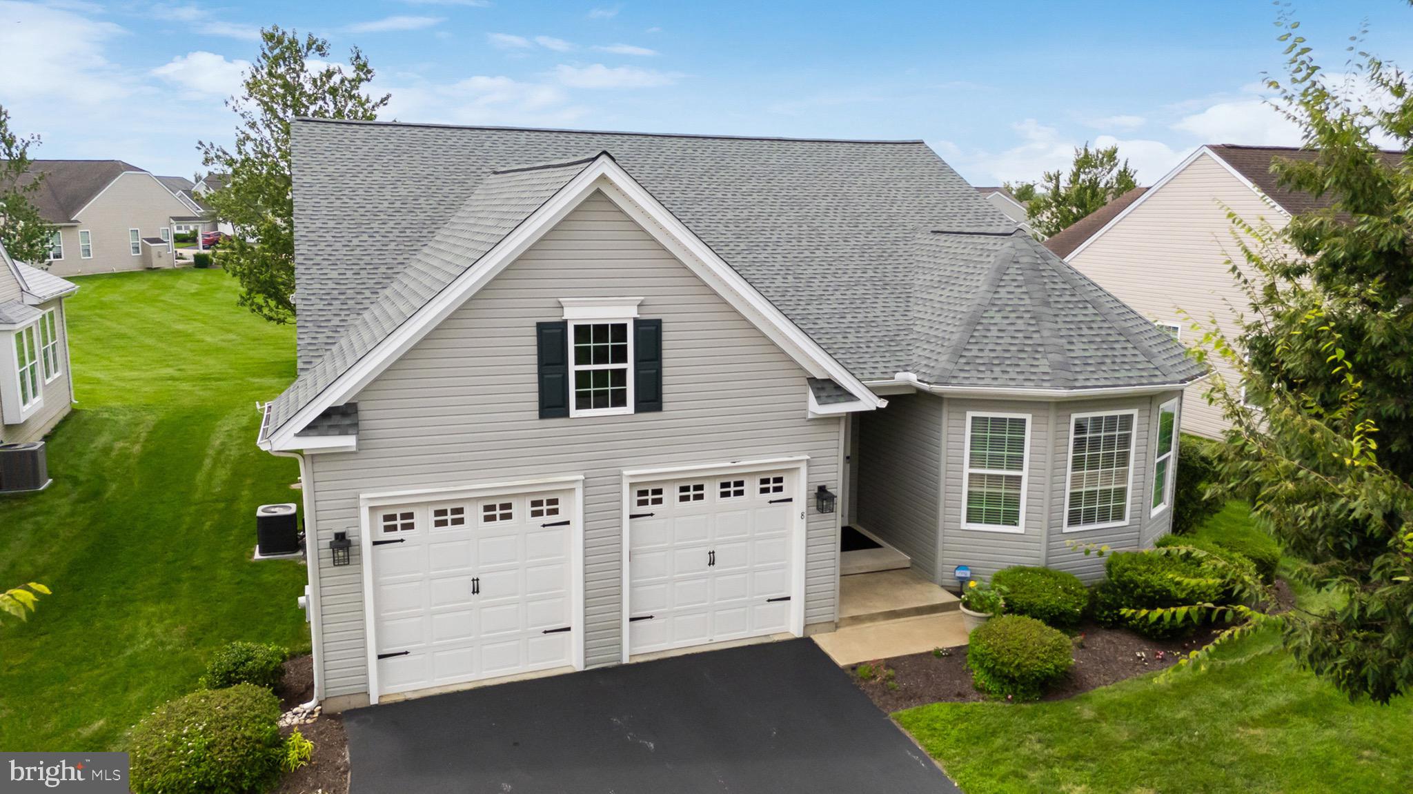 8 Spring Arbor Dr