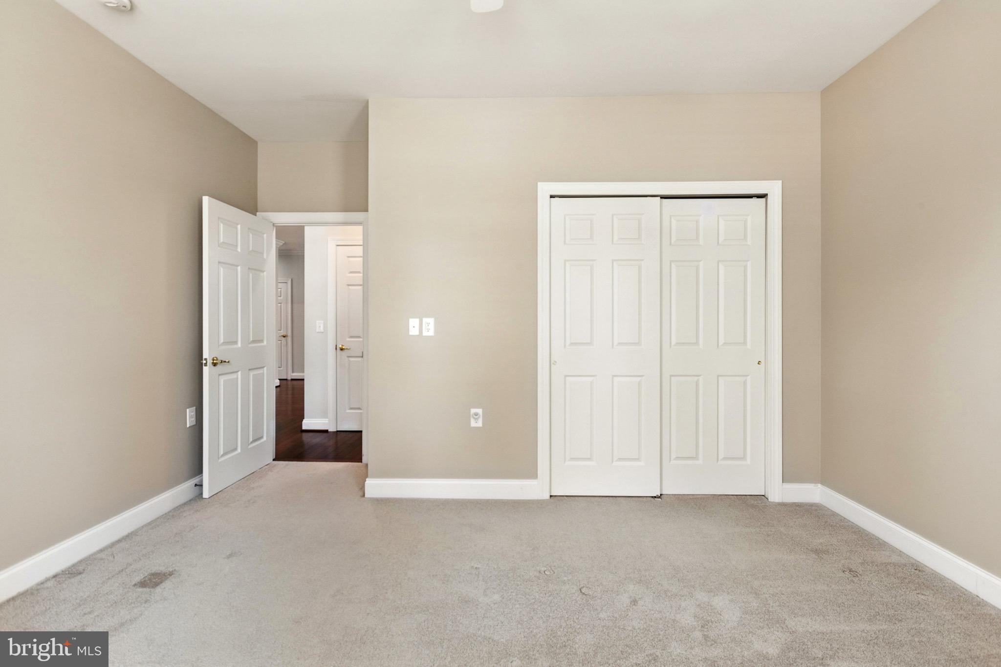 8 Spring Arbor Dr