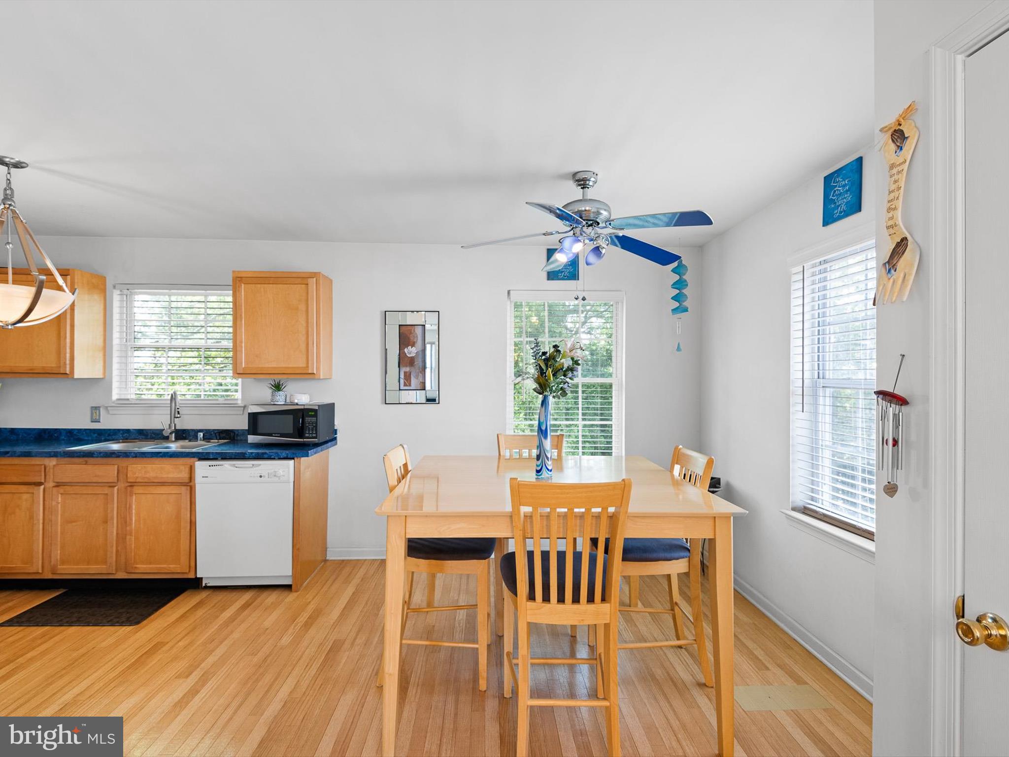 1722 W FIFTH STREET