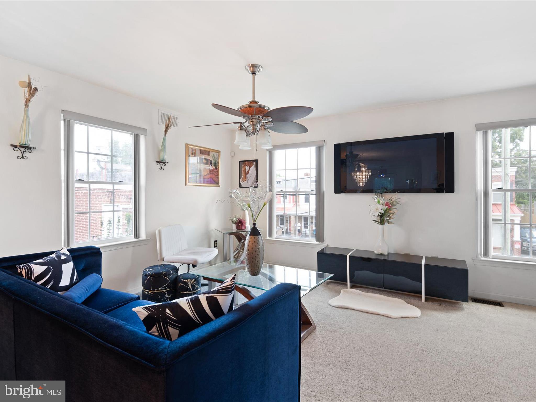 1722 W FIFTH STREET