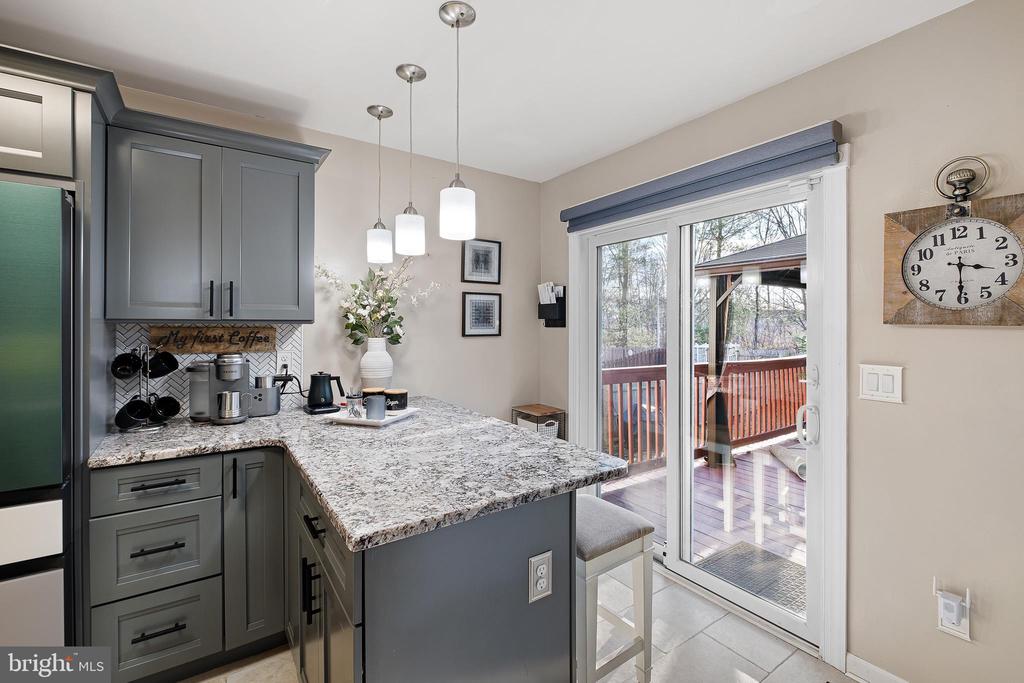 204 FINCH WAY
