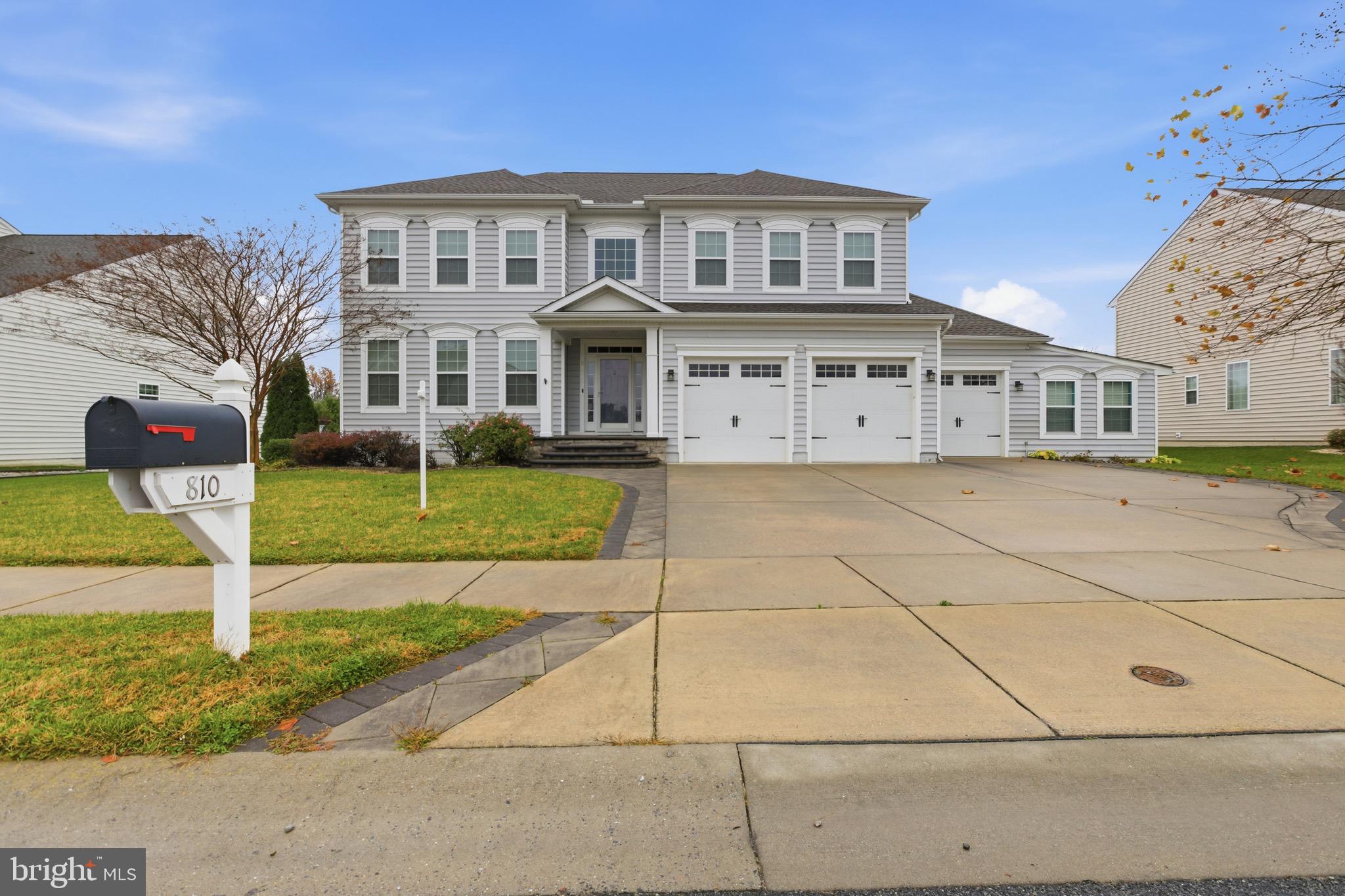 810 ASHBY DRIVE