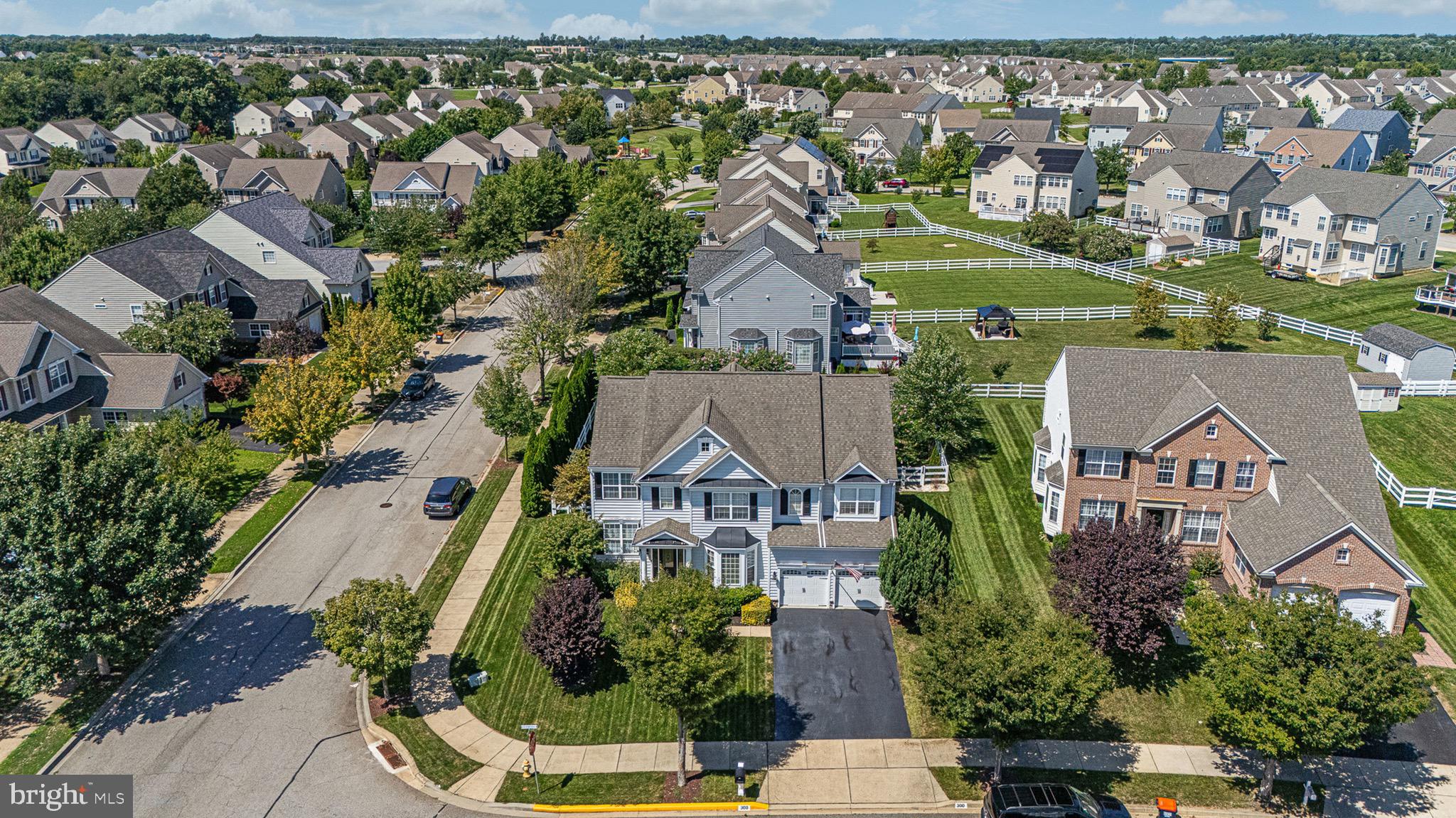 300 NORTHHAMPTON WAY
