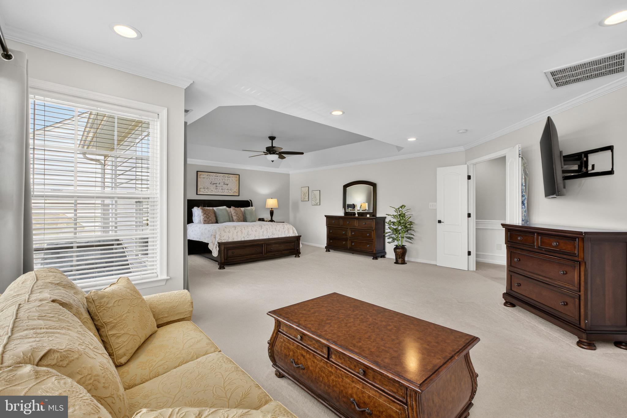 300 NORTHHAMPTON WAY