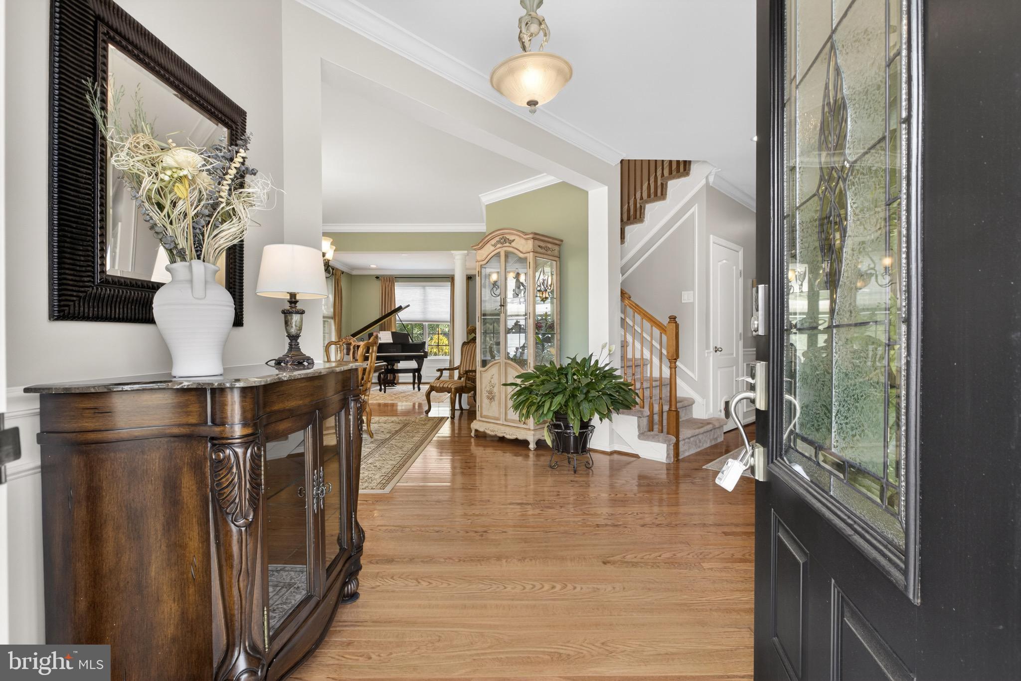 300 NORTHHAMPTON WAY