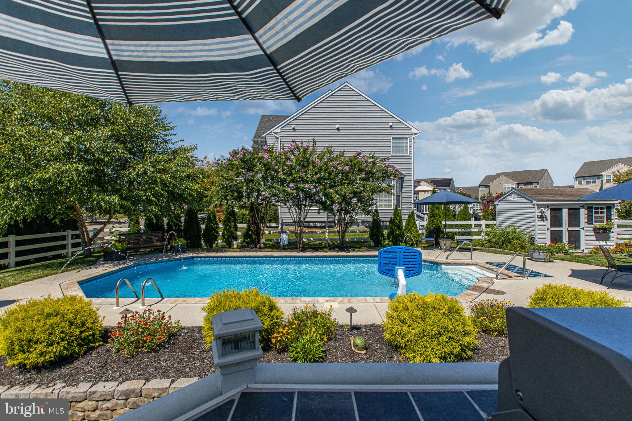 300 NORTHHAMPTON WAY