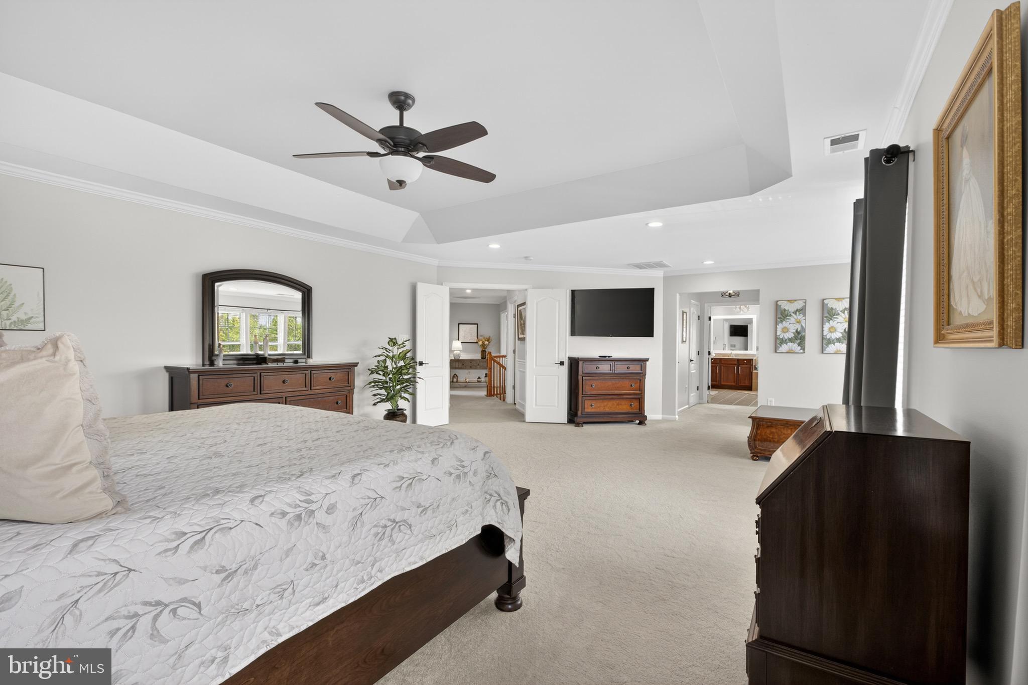 300 NORTHHAMPTON WAY