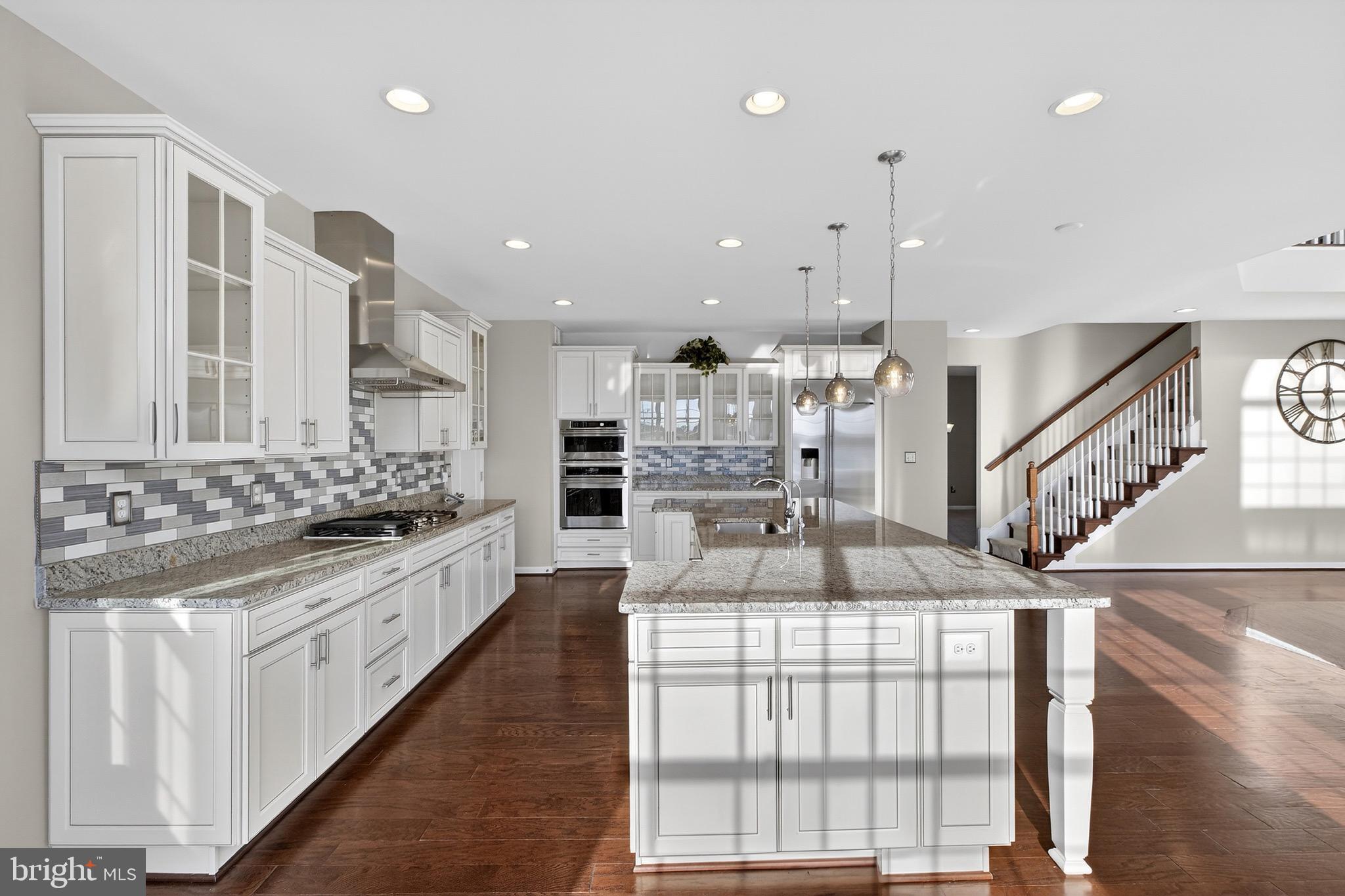 30045 STAGE COACH CIRCLE