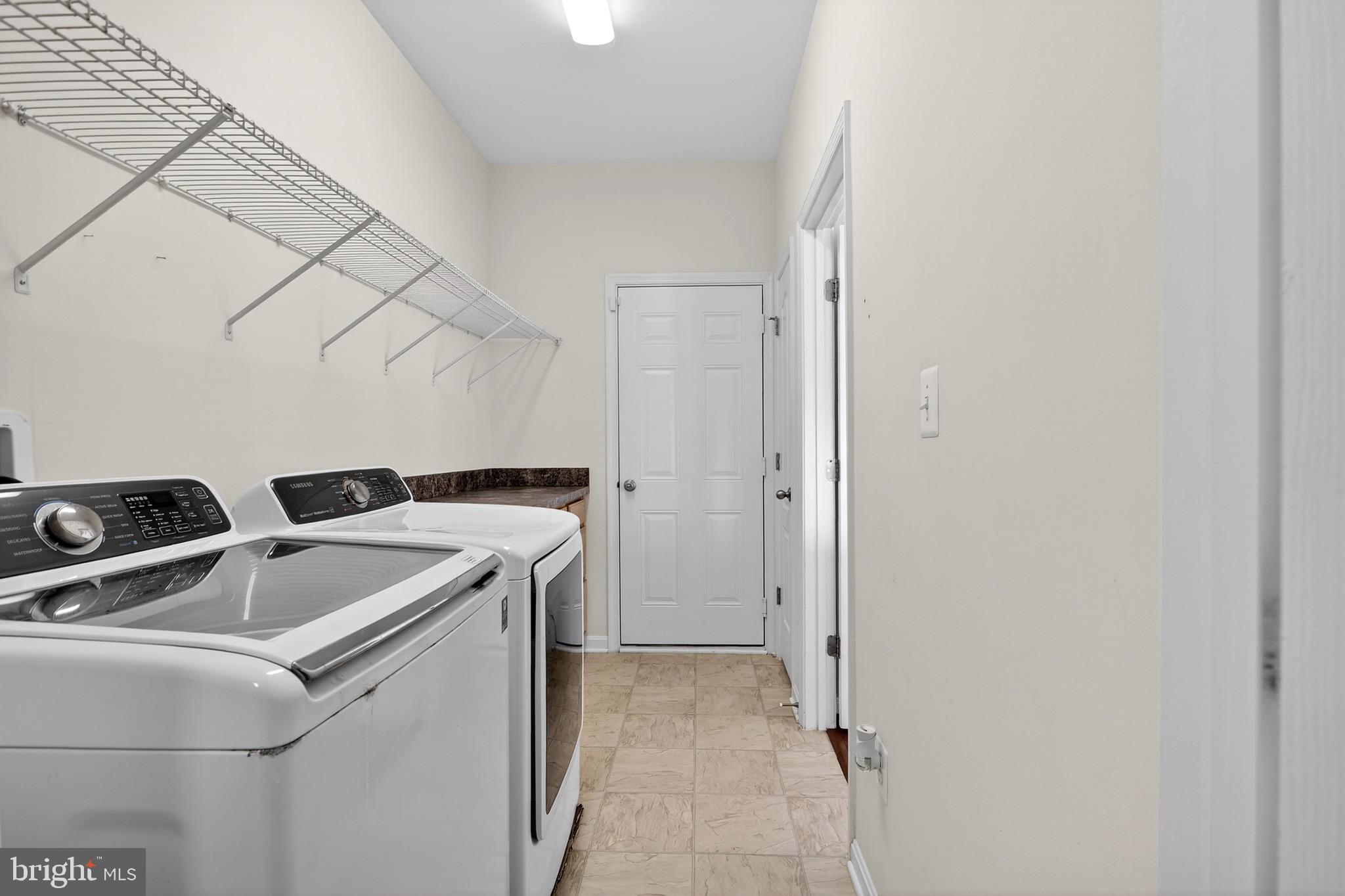 30045 STAGE COACH CIRCLE