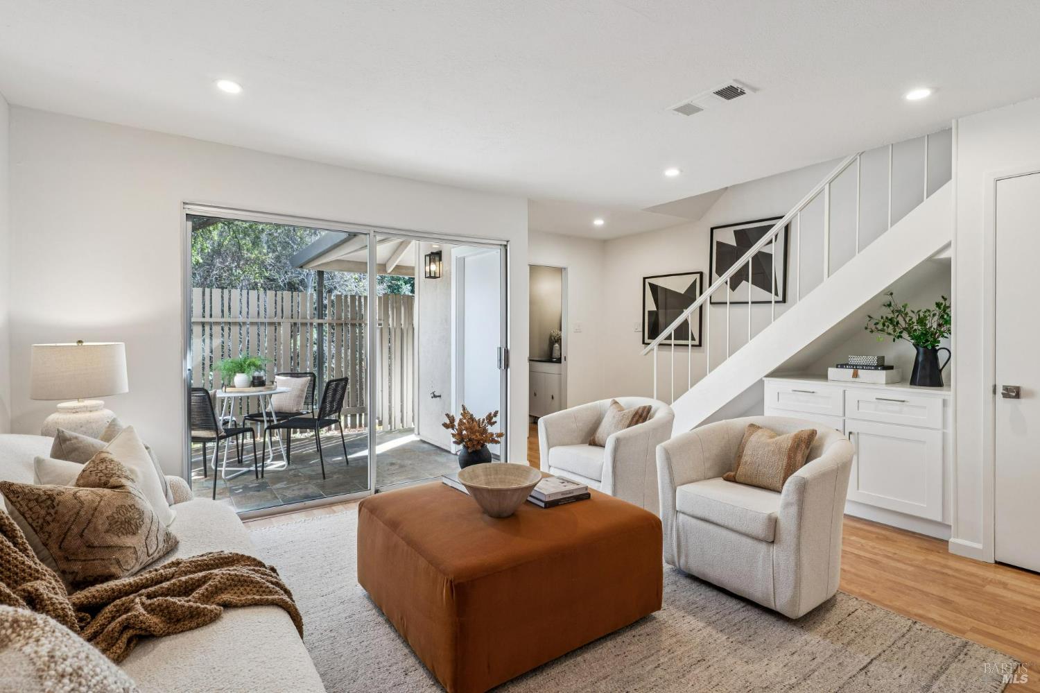 24 Roundtree Boulevard