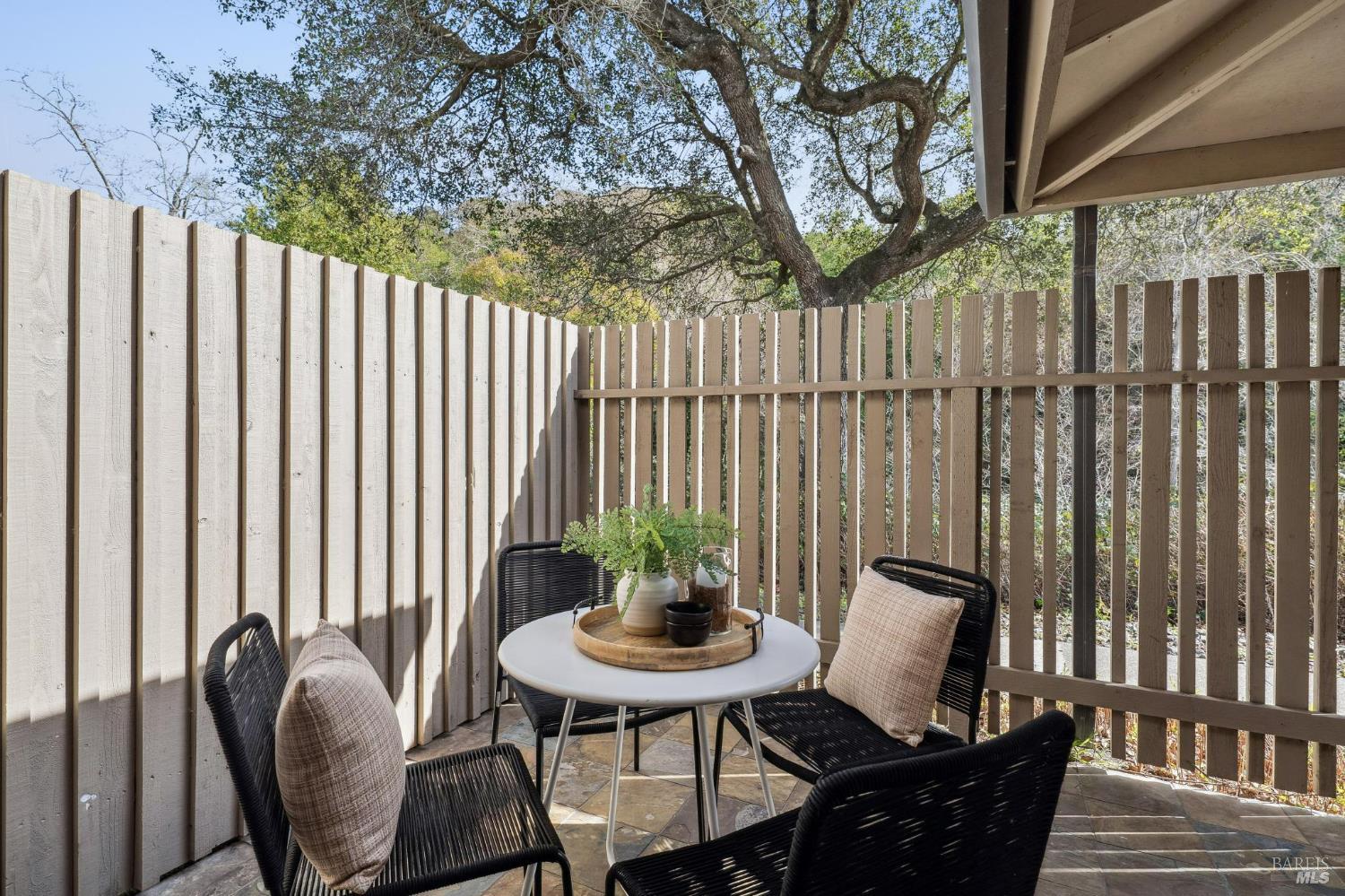 24 Roundtree Boulevard