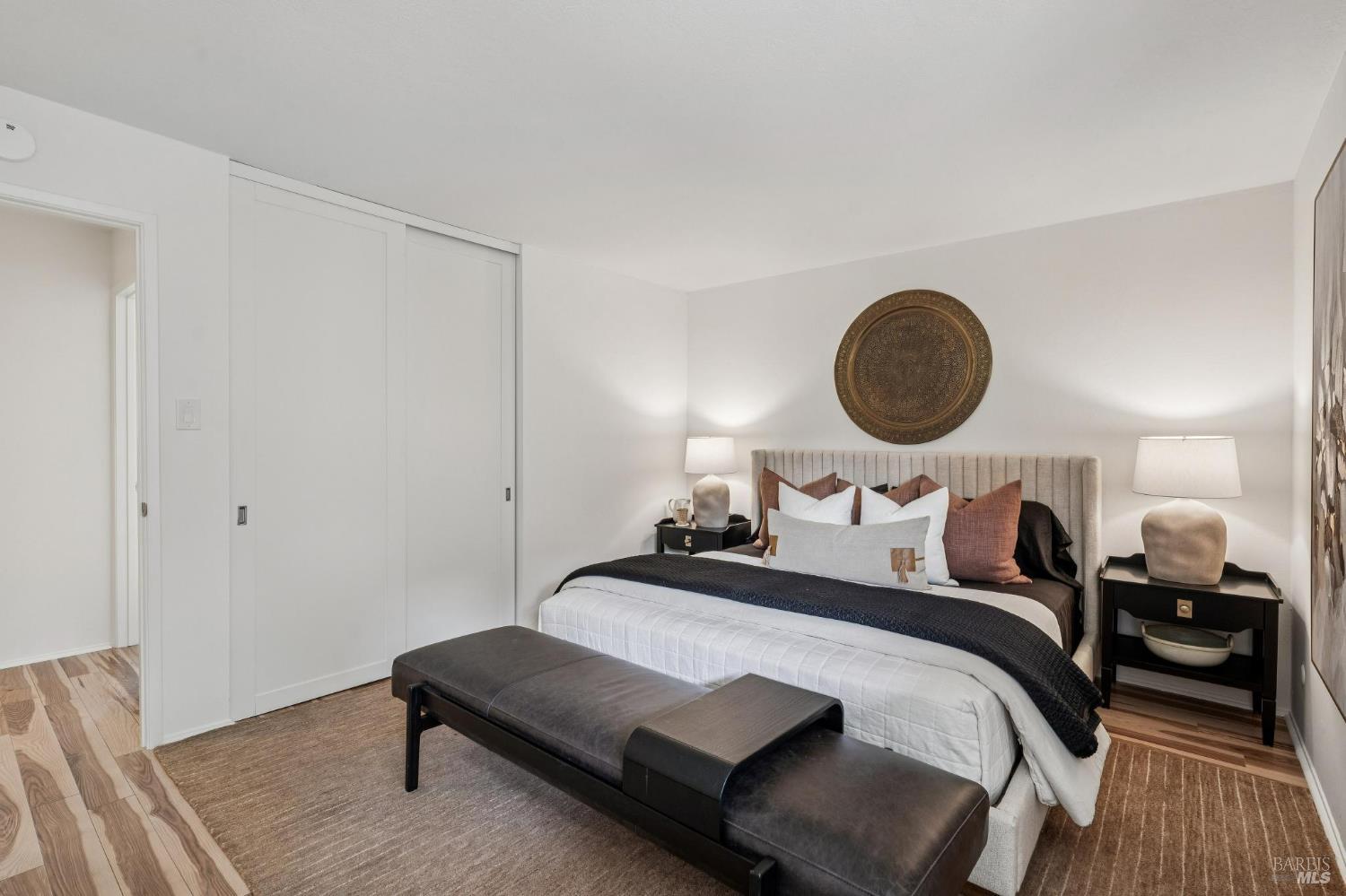 24 Roundtree Boulevard