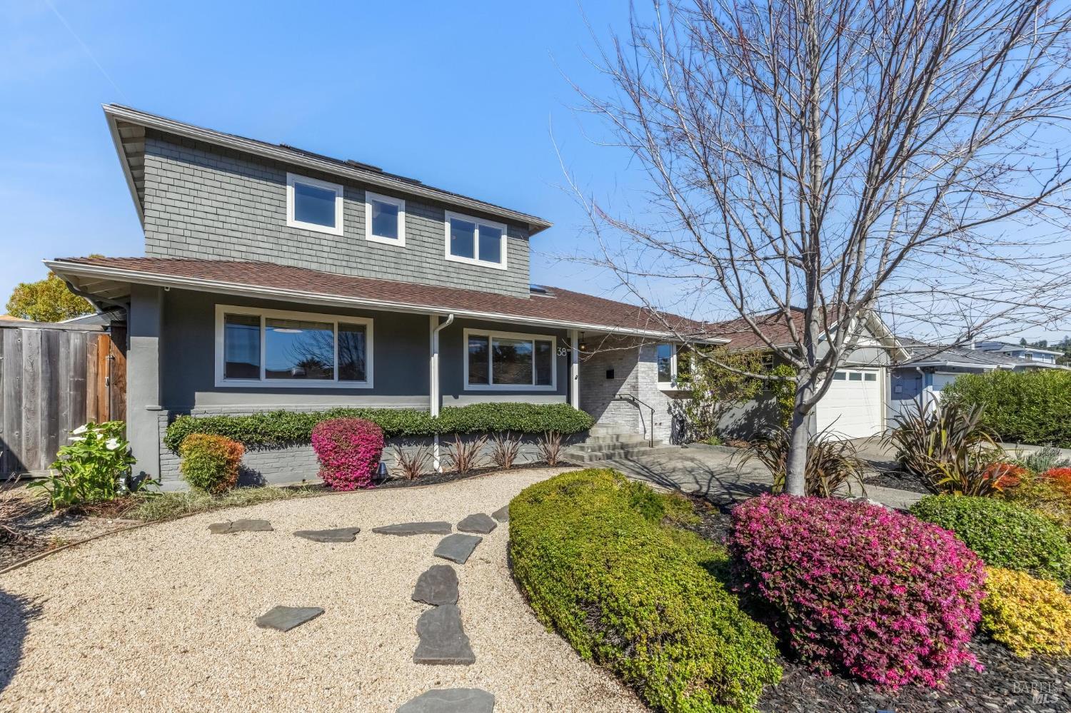 38 Cornell Avenue