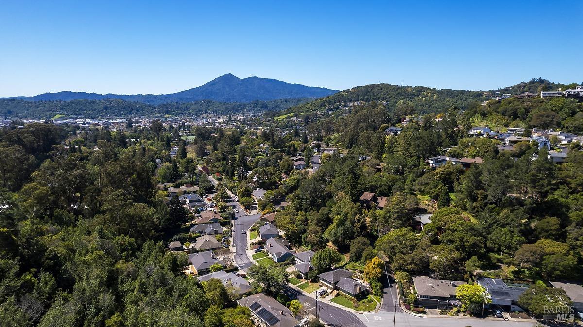 257 Mountain View Ave