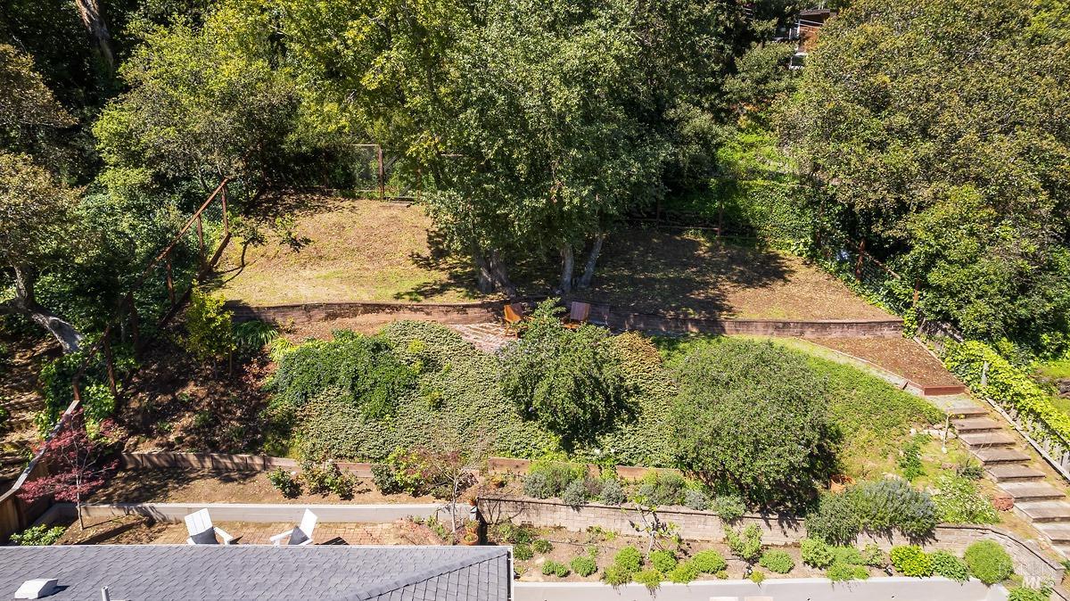 257 Mountain View Ave