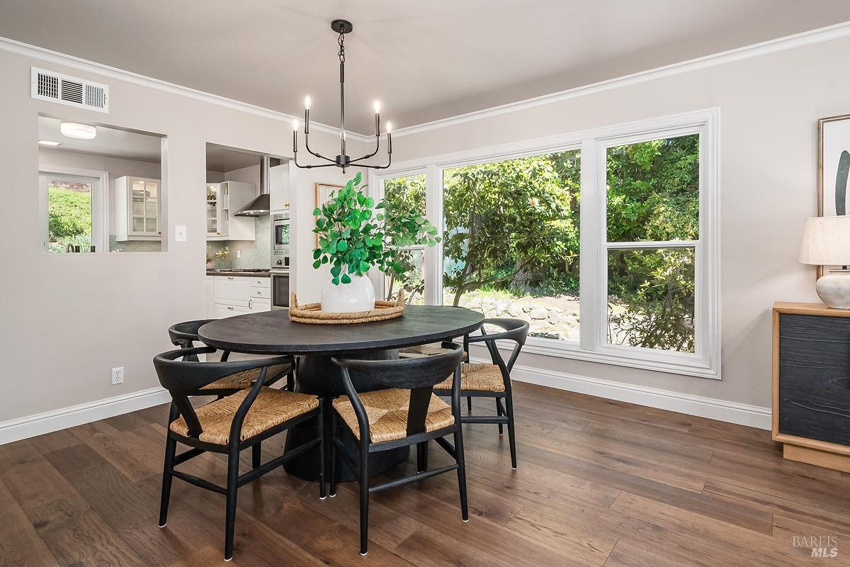 257 Mountain View Ave