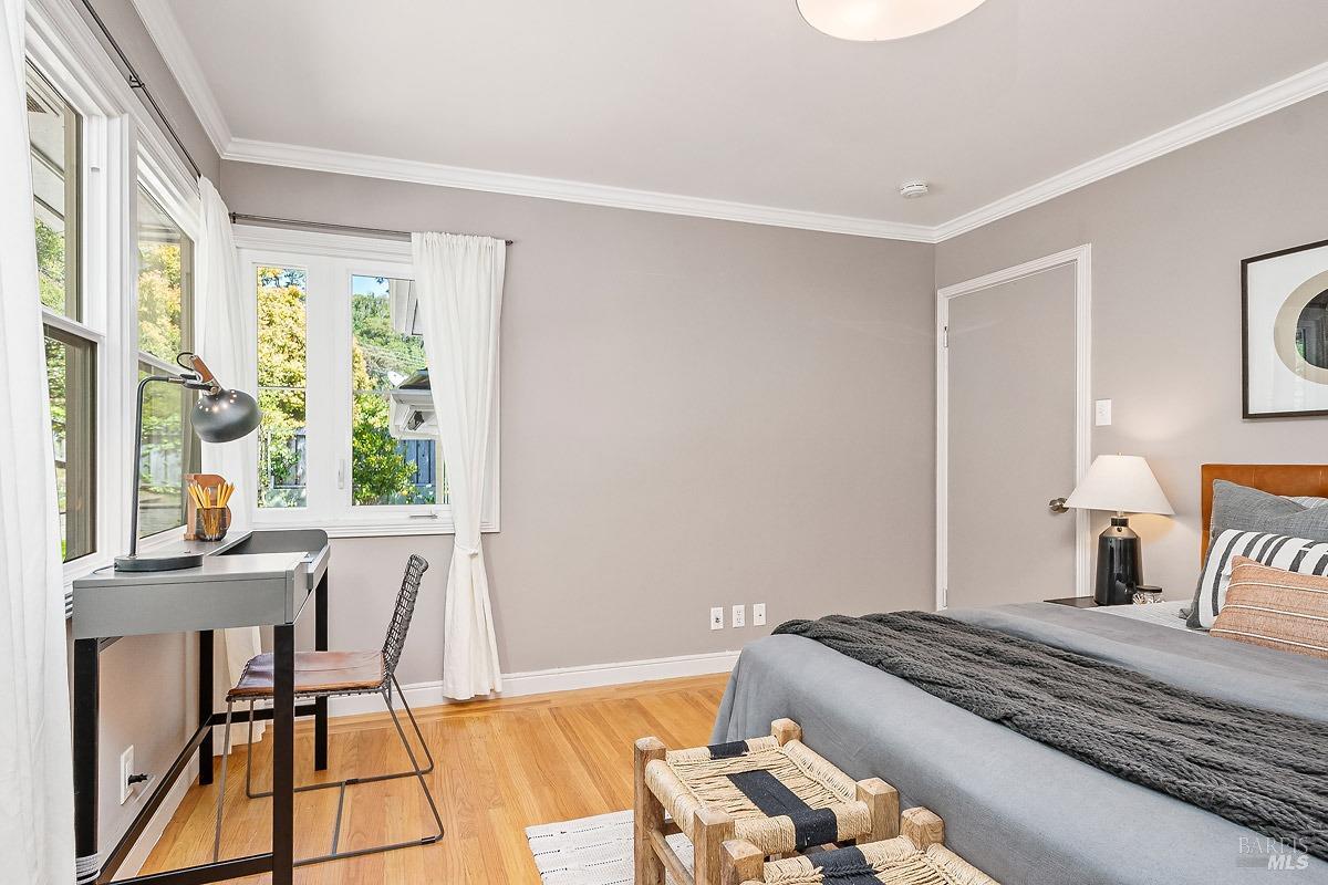 257 Mountain View Ave