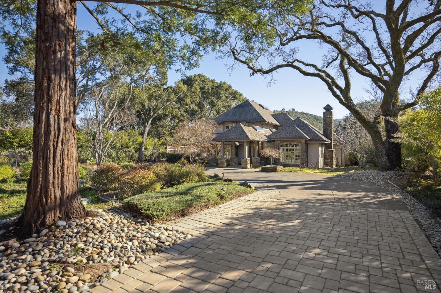 2473 Vineyard Rd