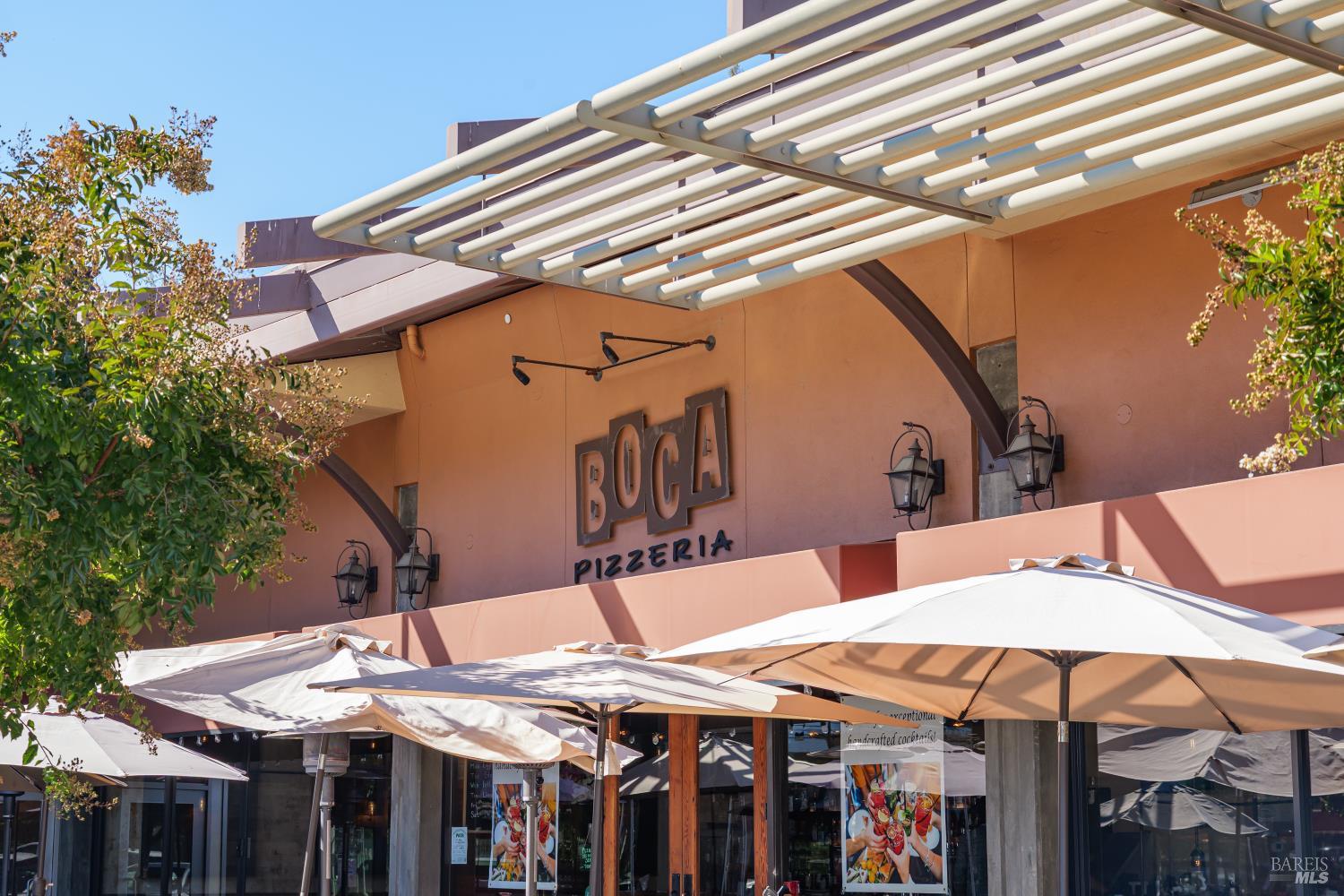 432 Calle De La Mesa