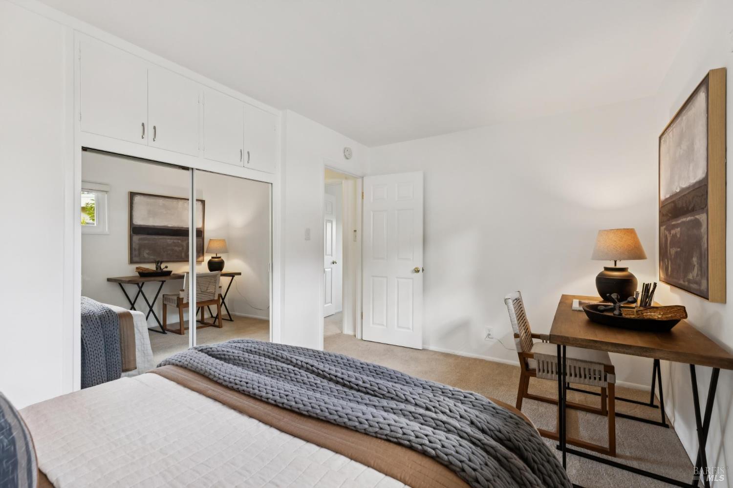 487 Alameda Del Prado