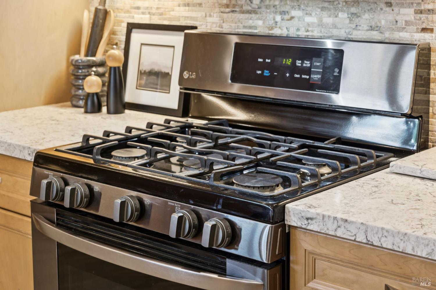 487 Alameda Del Prado