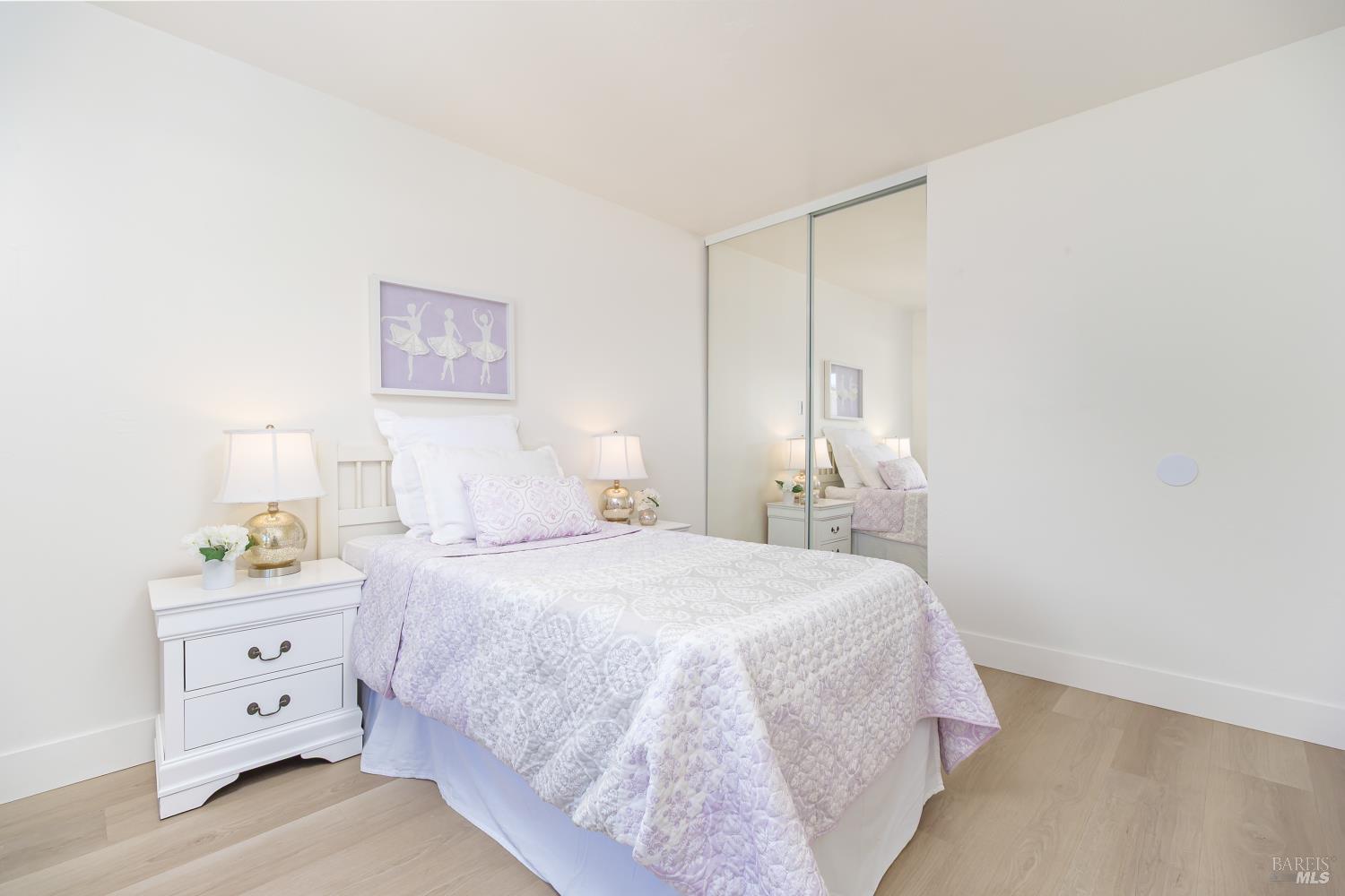 71 Roundtree Boulevard