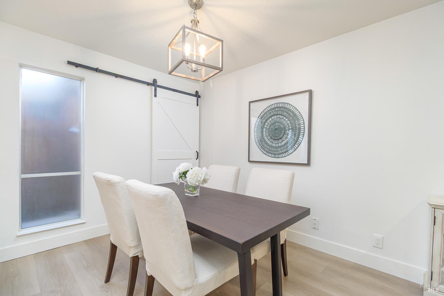 71 Roundtree Boulevard