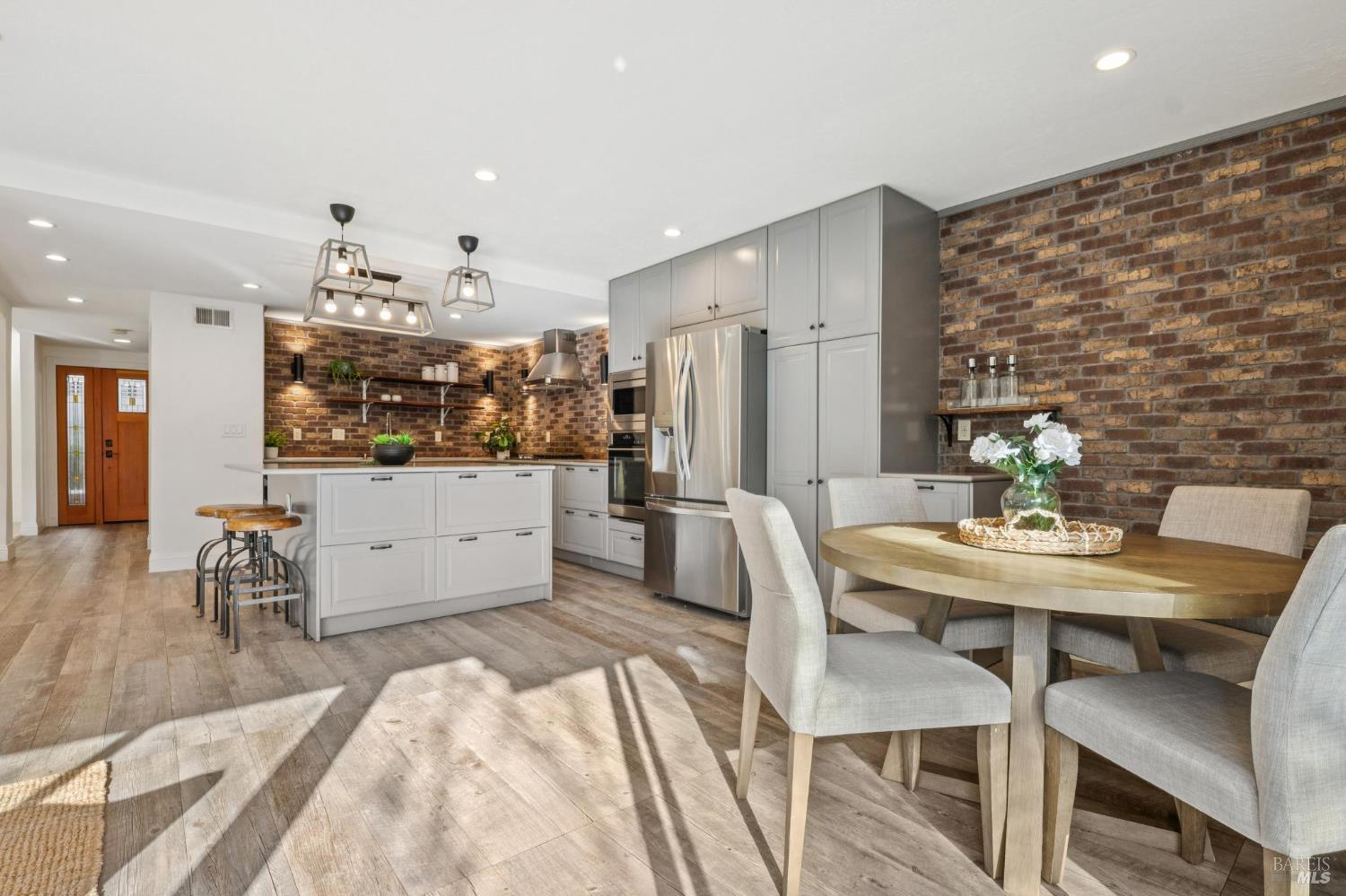 3 Chapparal Court