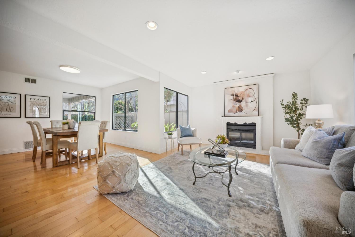 3 Chapparal Court
