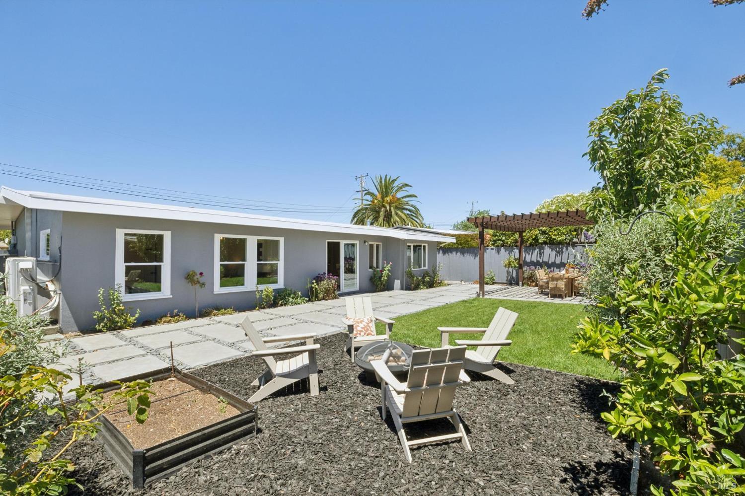 636 Galerita Way