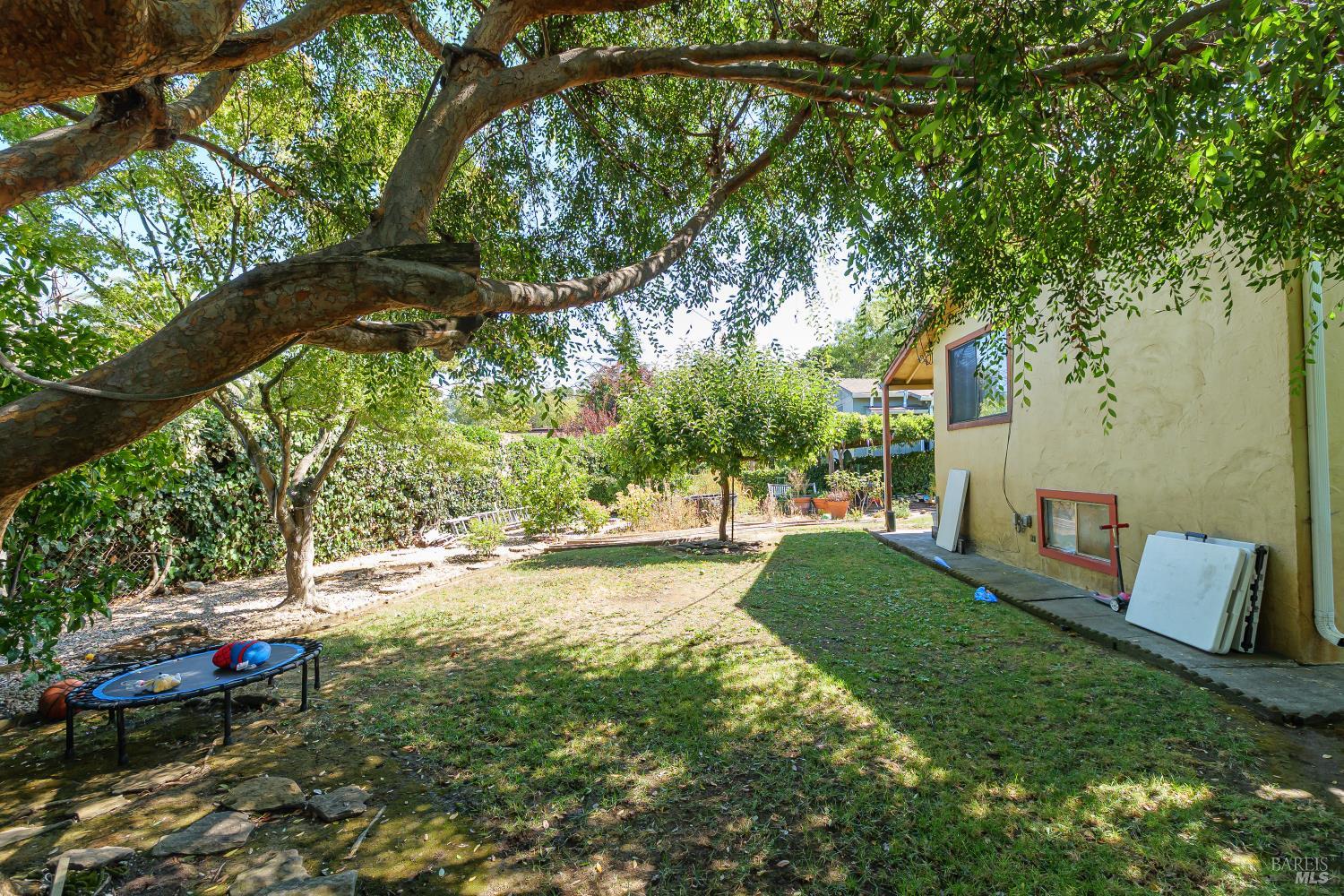 86A, 86B Merrydale Road