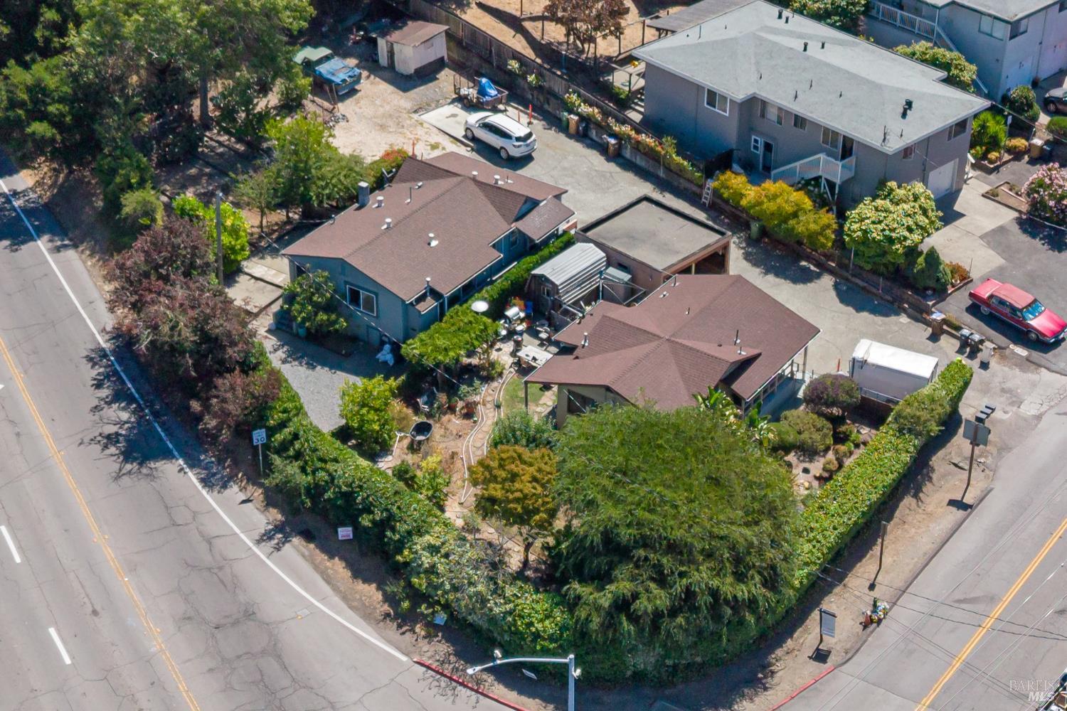 86A, 86B Merrydale Road