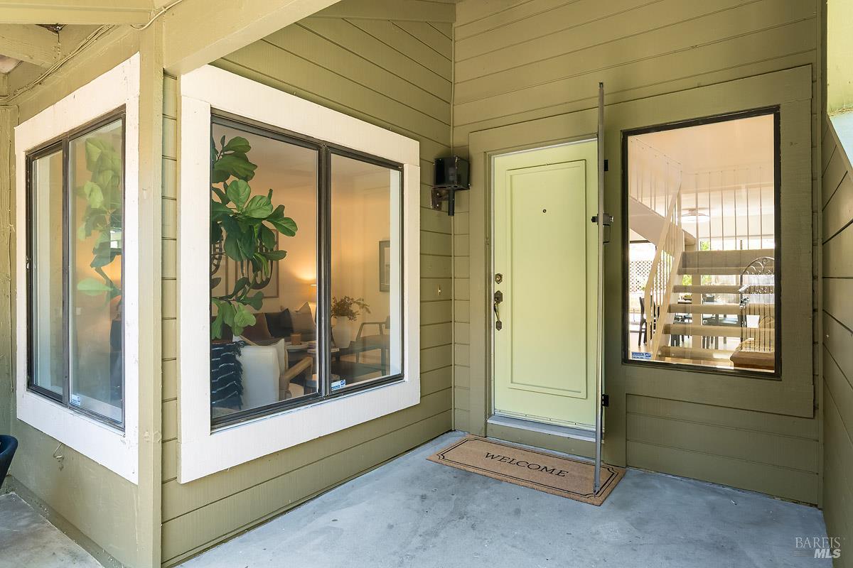 55 Sequoia Glen Lane