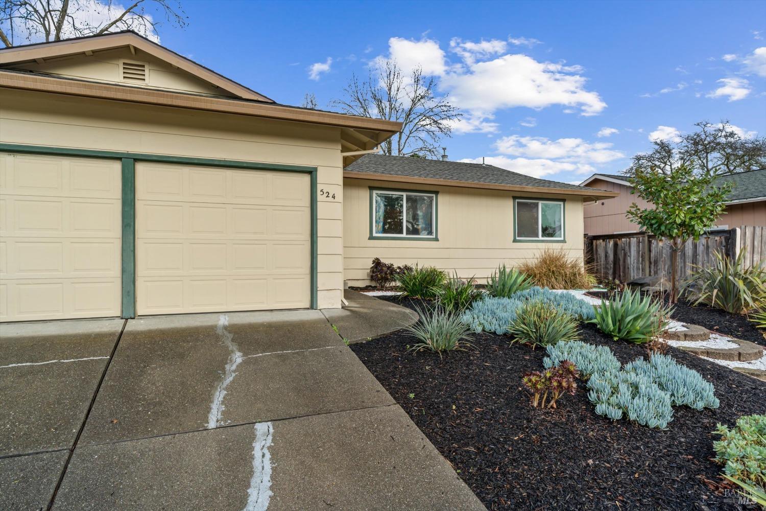 524 Drake Dr