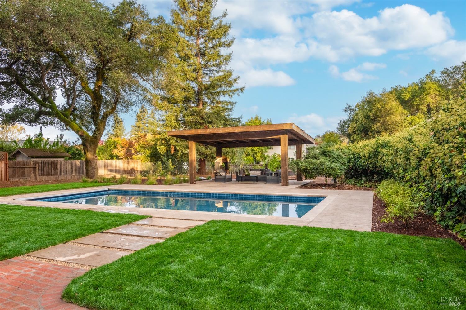 681 S Fitch Mountain Rd