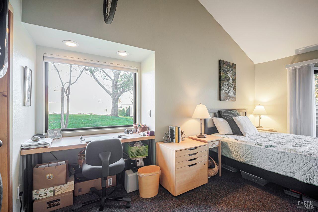 2801 Woodlake Dr #23