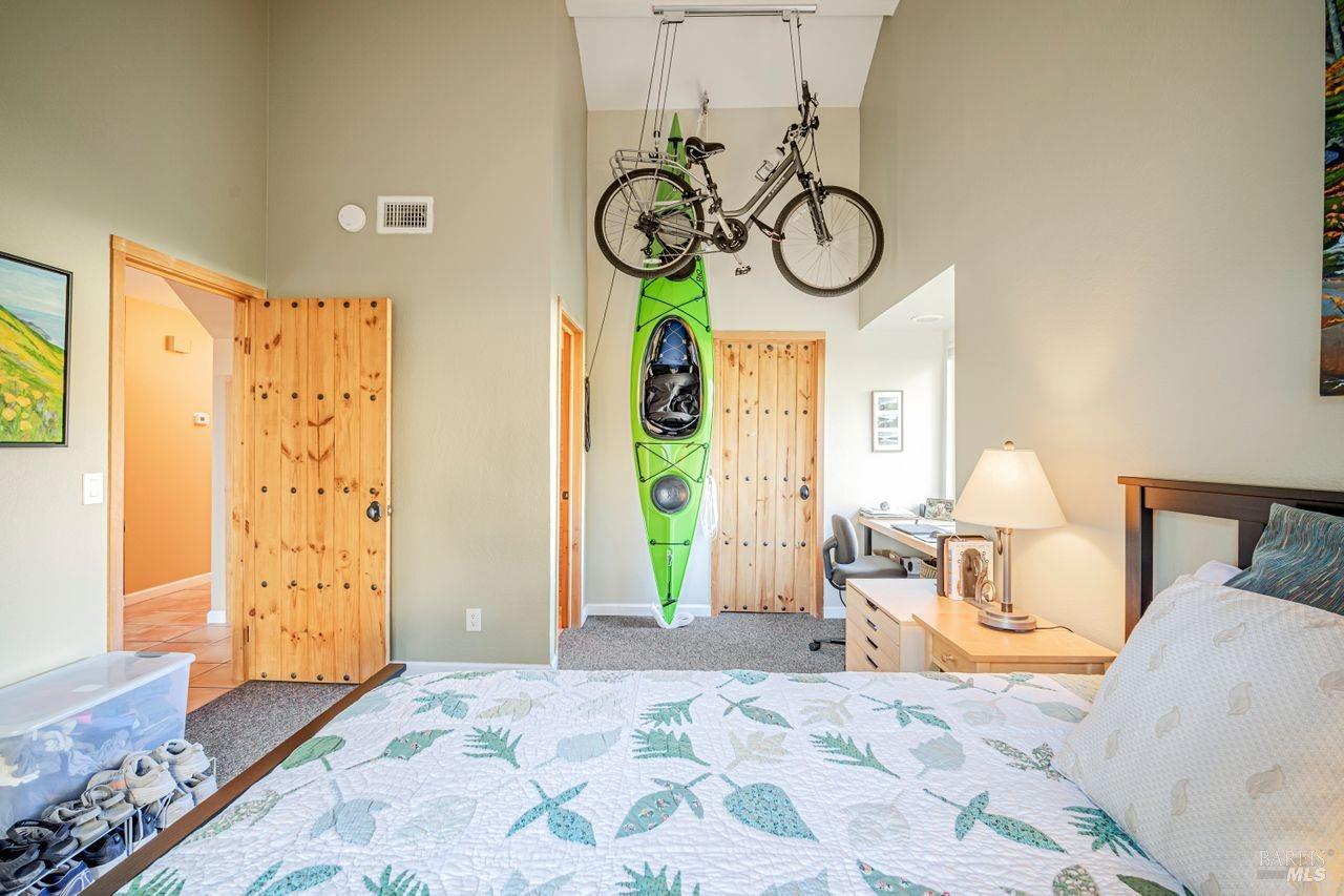 2801 Woodlake Dr #23