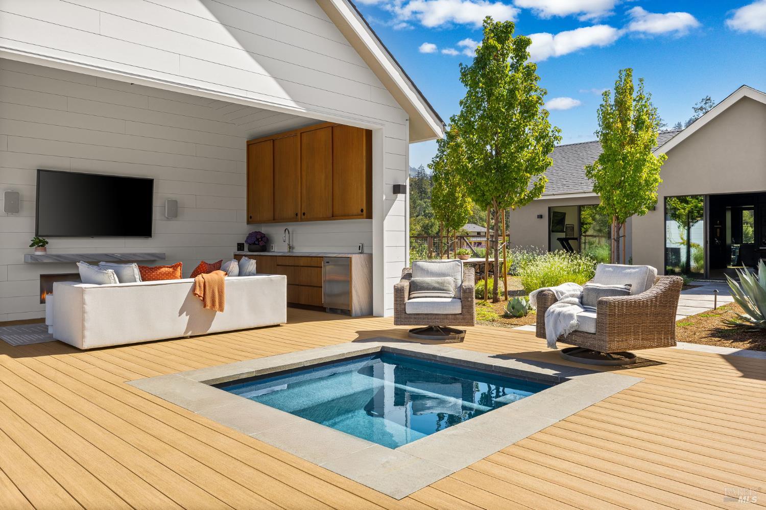 987 Mark West Springs Road